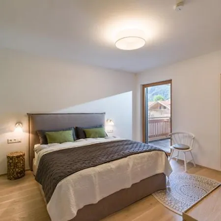 Hideaway - Stylisch, Ruhig, Topausstattung, Infrarotsauna, Dachterrasse Daire