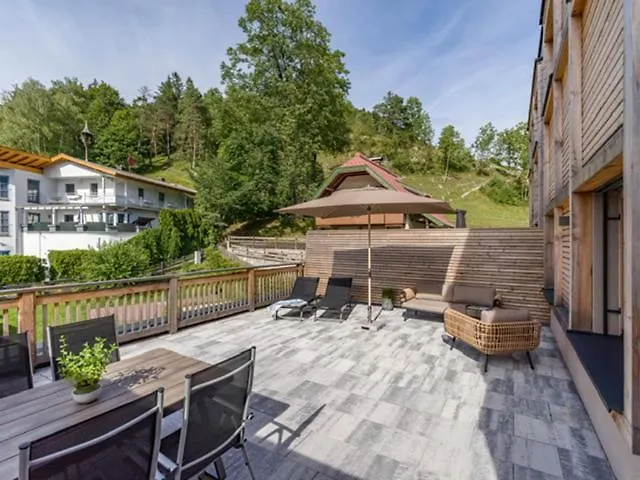 Apartment Hideaway - Stylisch, Ruhig, Topausstattung, Infrarotsauna, Dachterrasse *